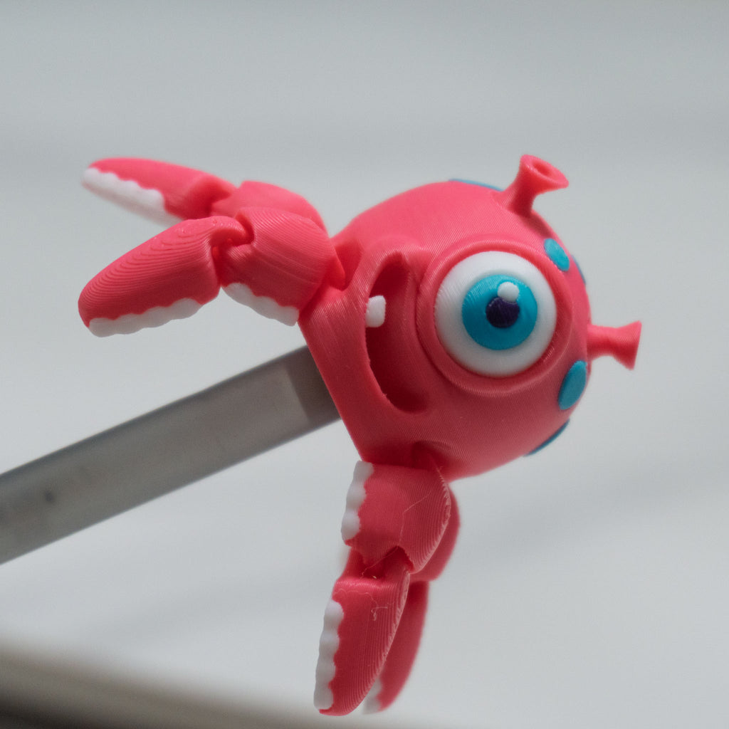 Cyclops Crawler (Flexi Squid) | Spinning Alien Fidget Toy