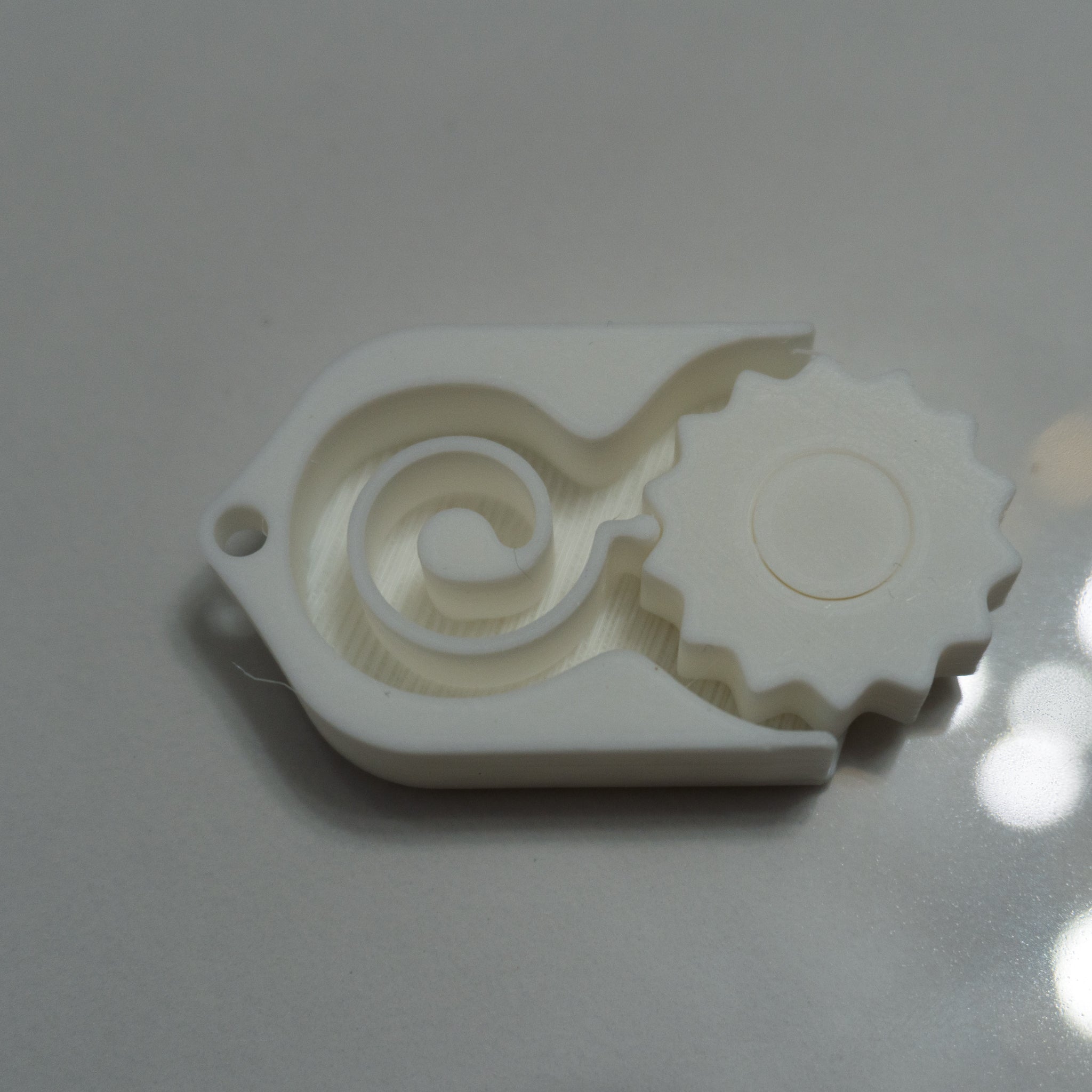 Fidget Clicker Keychain | Pocket-Sized Gear Spinner with Satisfying Click