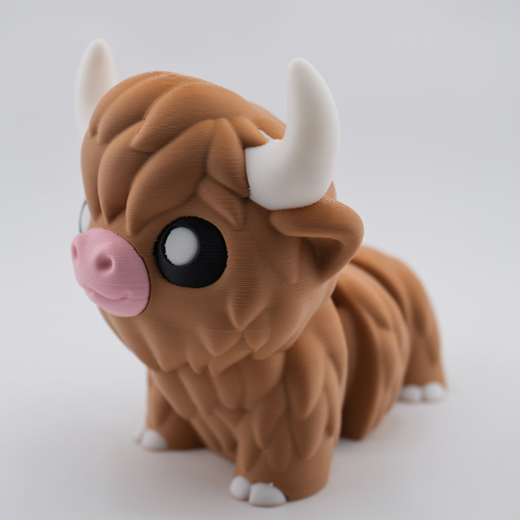 Highland Cow Figurine | Cute Chunky Desk Companion