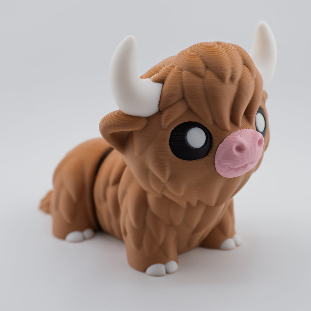 Highland Cow Figurine | Cute Chunky Desk Companion