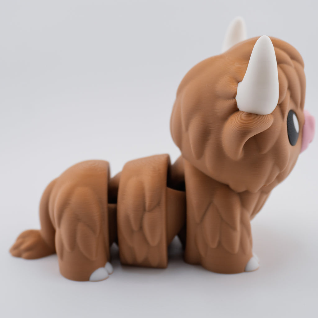 Highland Cow Figurine | Cute Chunky Desk Companion