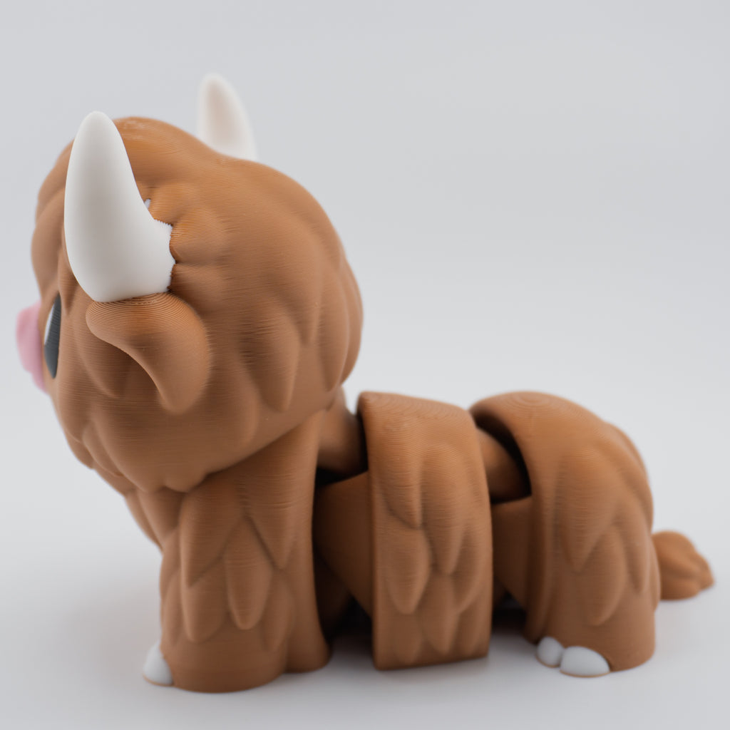 Highland Cow Figurine | Cute Chunky Desk Companion