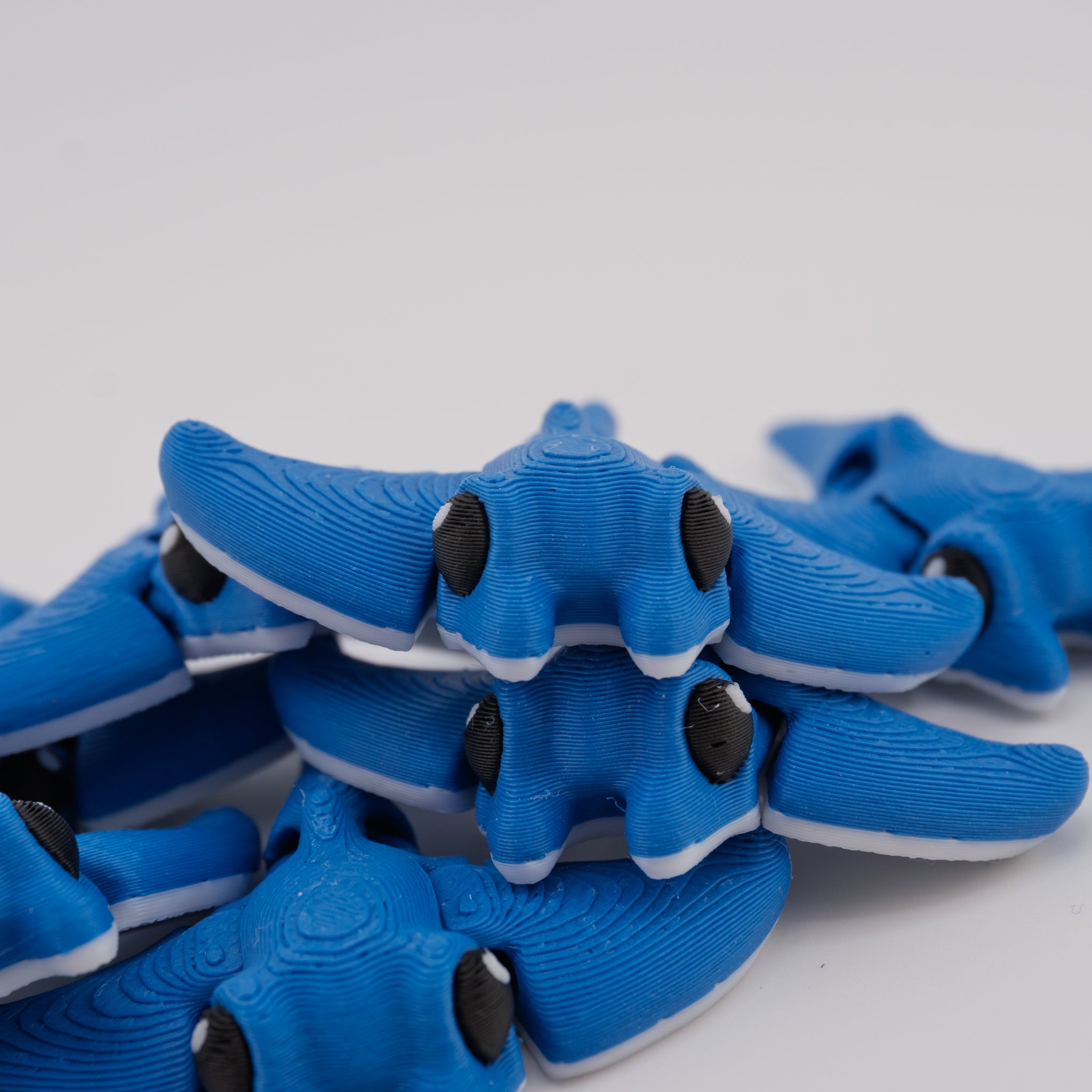 Hatchling Manta – Articulated Mini Sea Creature | About 2" Wide