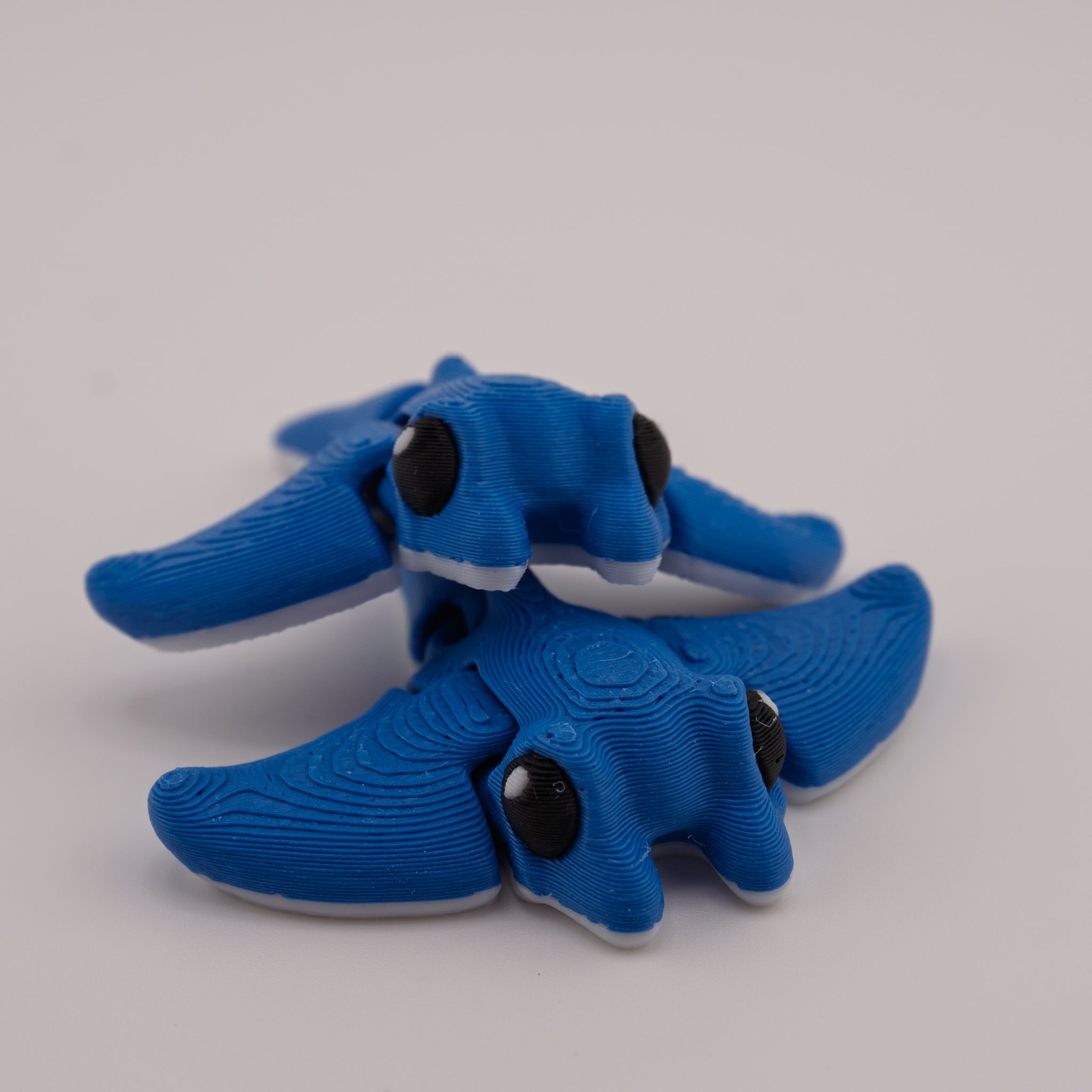 Hatchling Manta – Articulated Mini Sea Creature | About 2" Wide