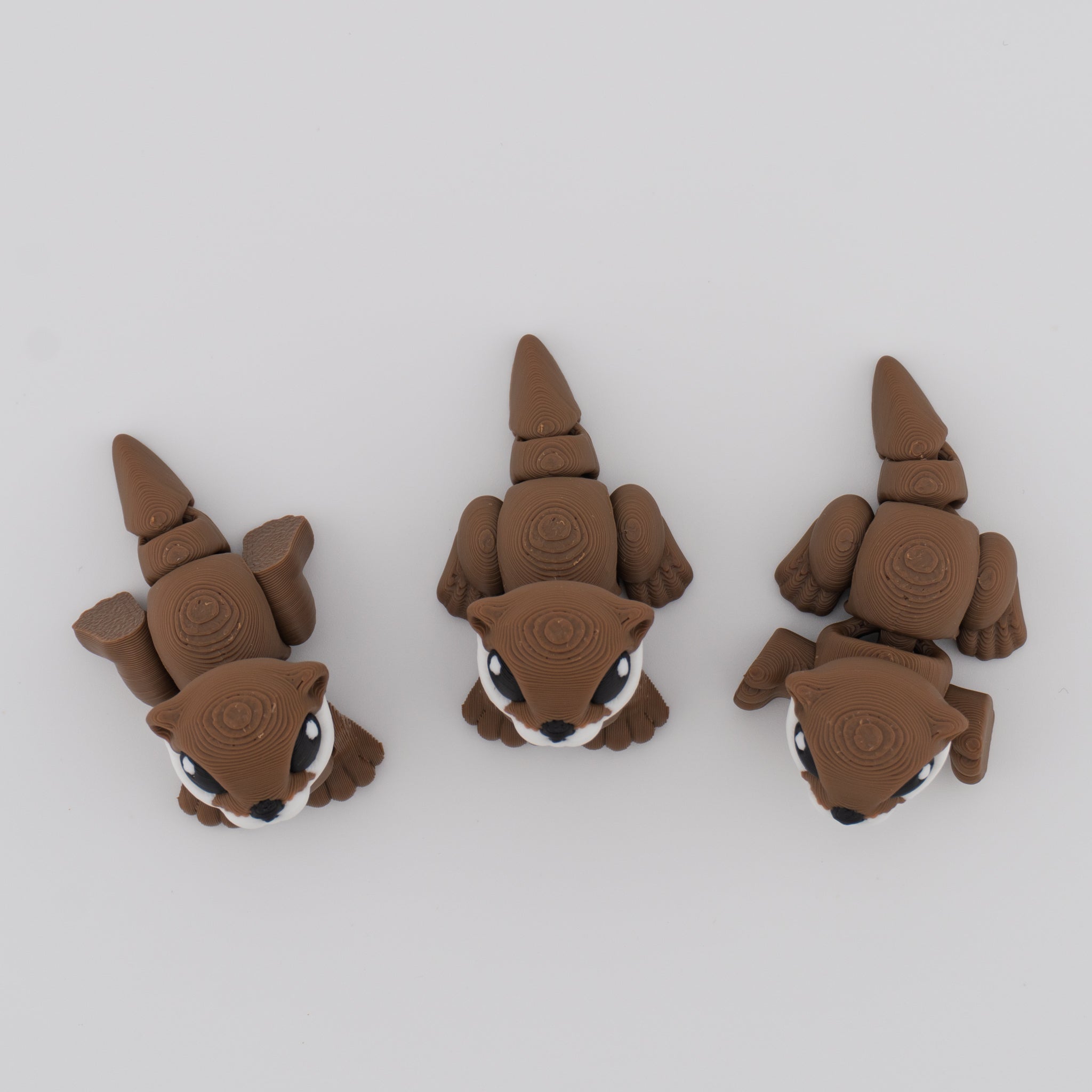 Articulated Otter Hatchling Figure – Cute 3D Printed Desk Pet – 2.1 Inch