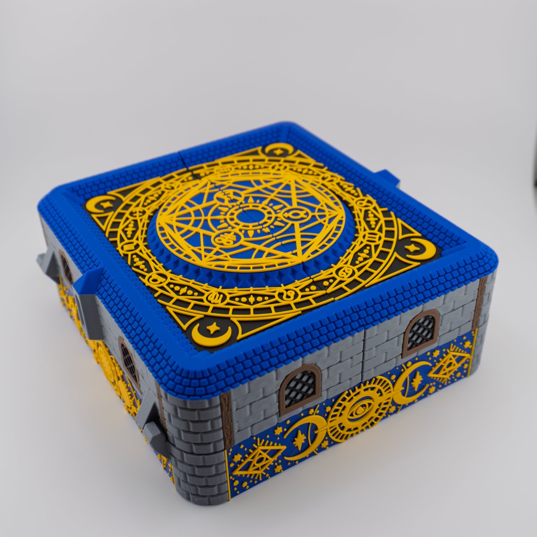 Superior Tracking Chest – Ultimate 3D Printed DND Stat Keeper and Dice Box