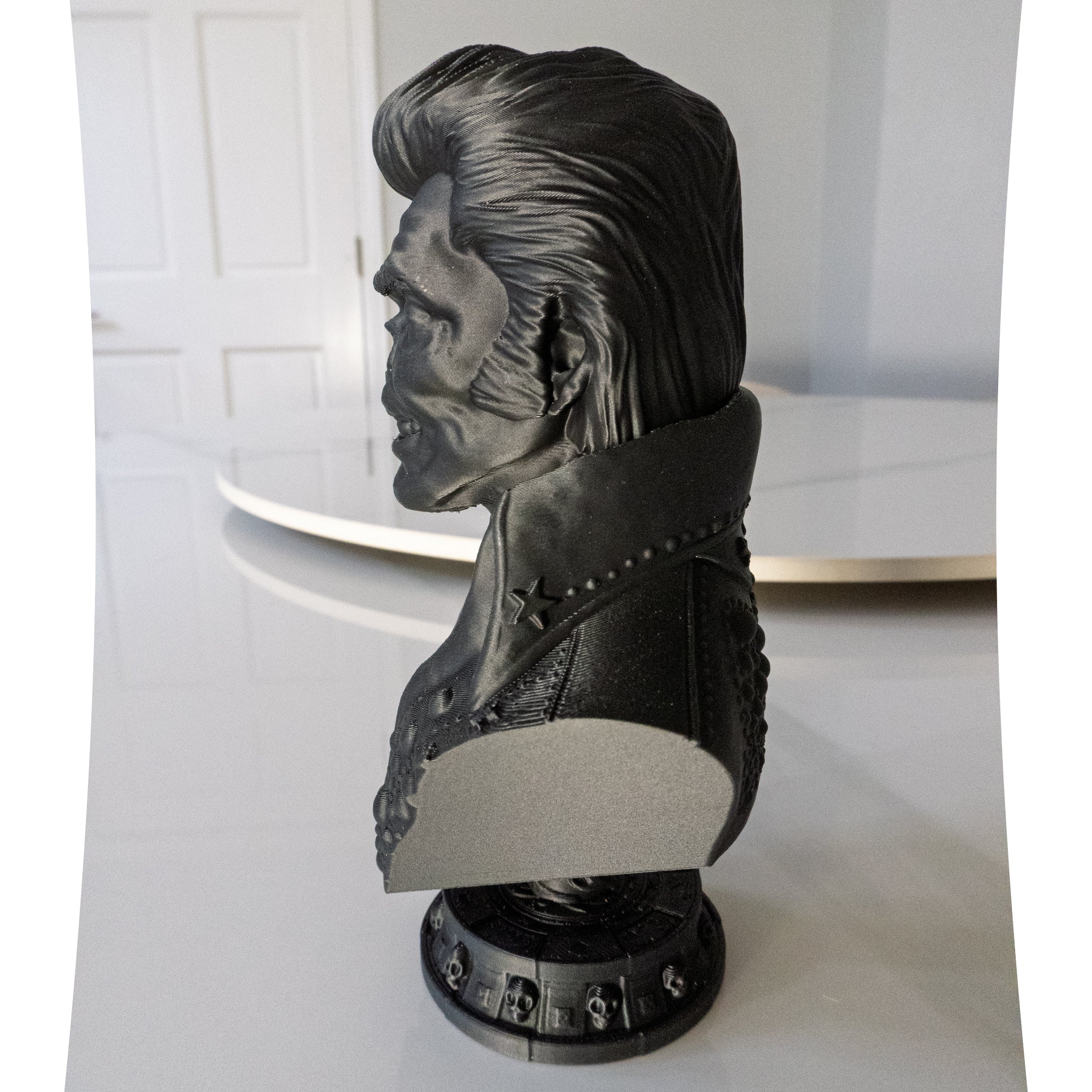 Zombie Elvis Bust | Undead Rock ‘n’ Roll Statue